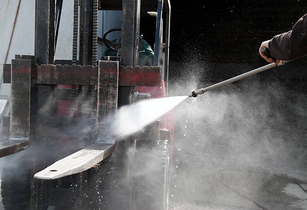 Best Driveway Pressure Washing  in Anthony, KS
